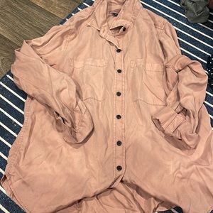 Universal thread button down blouse size Large light pink